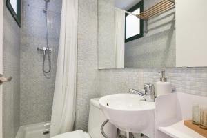 Ein Badezimmer in der Unterkunft Ola Living Vidreria