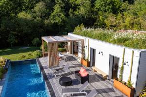 Piscine de l'établissement Villa Uhaïna ou située à proximité