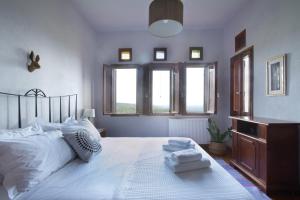 Ένα ή περισσότερα κρεβάτια σε δωμάτιο στο Stay Horizon #P1, Milies +44 φωτογραφίες