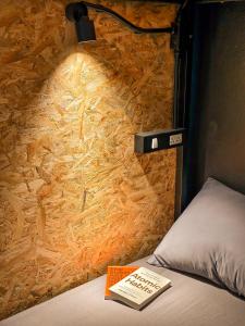 Ein Bett oder Betten in einem Zimmer der Unterkunft TIMN Hostel Female Only