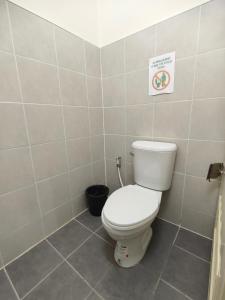 Ein Badezimmer in der Unterkunft TIMN Hostel Female Only