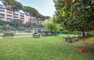Κήπος έξω από το Stunning Apartment In Rapallo With Wifi