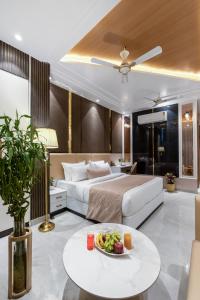 Posezení v ubytování Hotel Aroma Suites Near Delhi Airport