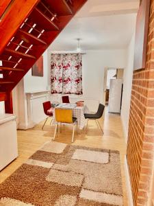 Gallery image of Transformative housing wood street in Ilkeston