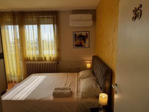 Ένα ή περισσότερα κρεβάτια σε δωμάτιο στο Apartment 36 +57 φωτογραφίες