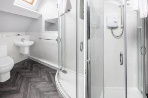 Koupelna v ubytování OYO A Better Night Hotel Limited