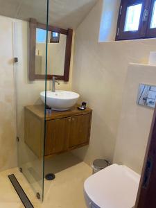 A bathroom at To Palio
