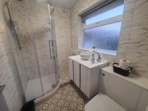 Ένα μπάνιο στο Sunderland Executive Stay