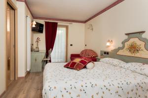 Galeriebild der Unterkunft Garnì Val de Grepa in Pozza di Fassa
