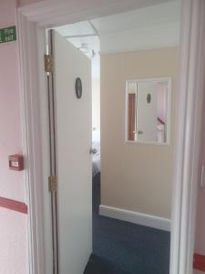 Фотография из галереи Smugglers Rest в Ньюки