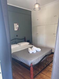 Ένα ή περισσότερα κρεβάτια σε δωμάτιο στο KS apartment
