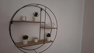 Gallery image of CASA MARIA lafinestrasulgarda in Limone sul Garda