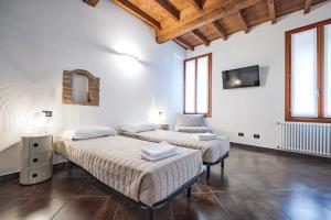 Rúm í herbergi á Pod, Sleep and Relax