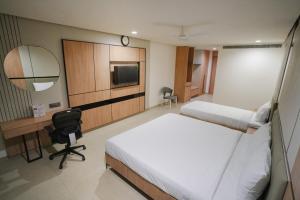 Fotografie z fotogalerie ubytování Hotel Shubham Celebrations-Miyapur v destinaci Lingampalli + 3 fotografie