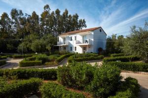 Κήπος έξω από το I Giardini di Athena- Athena Resort