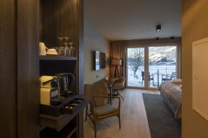 Η κουζίνα ή μικρή κουζίνα στο Berg & Golf Resort Westendorf by ALPS RESORTS