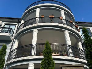Un balcón o terraza de Shine Hill შაინ ჰილი