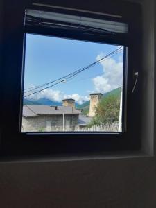 Peisaj natural din apropierea acestei pensiuni