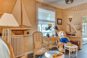 Posezení v ubytování Brit Hôtel Confort Cléria Lorient Centre