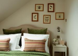 Ένα ή περισσότερα κρεβάτια σε δωμάτιο στο Beautiful New Forest Hideaway