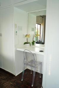 Φωτογραφία από το άλμπουμ του Breeze & Bliss Beach House 300m Walk to the Beach! σε Pennington