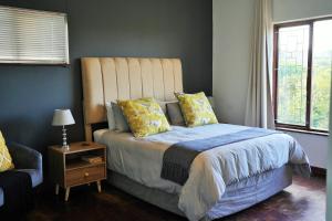 Gallery image of Breeze & Bliss Beach House 300m Walk to the Beach! in Pennington