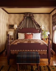 Ένα ή περισσότερα κρεβάτια σε δωμάτιο στο Six Bells Countryside Inn