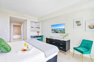 En eller flere senge i et værelse på MVR Suite in Grove-s Best-Kept Secret