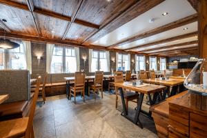 Restaurace v ubytování Schnitzl-Eck + 15 fotografií
