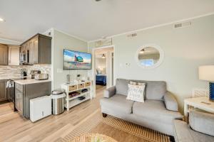 Nhà bếp/bếp nhỏ tại Beachy Place +25 ảnh