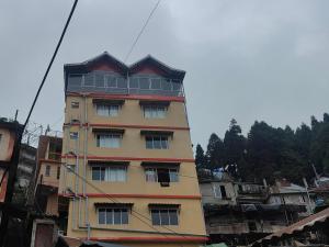 Imagen de la galería de Shriniz Hotel, en Lava