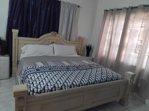 Letto o letti in una camera di The Dream Nest at Csompó Silver Manor