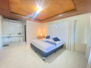 Foto dalla galleria di LS Hotel - 5 Minutes to the Beach by Micky Studio a Kuta