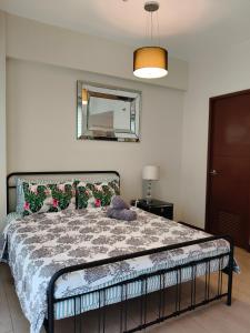 LDN 6F - Two Palm Tree Villas客房内的一张或多张床位