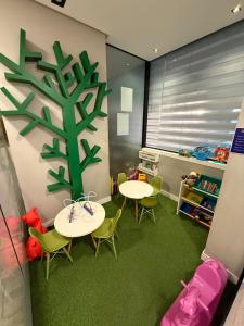 Club infantil en Exclusivity in Itajaí Port with Wi-Fi and Jacuzzi