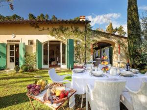 Comida en la villa o alrededores