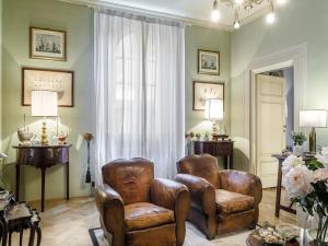 Imagen de la galería de Apartment in Lucca near Guinigi Tower, en Lucca