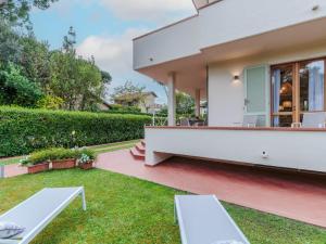 Fotografie z fotogalerie ubytování Villa in Marina near the Beach v destinaci Marina di Pietrasanta