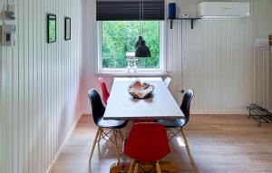 Φωτογραφία από το άλμπουμ του Lovely Home In Bording With Kitchen σε Bording Stationsby