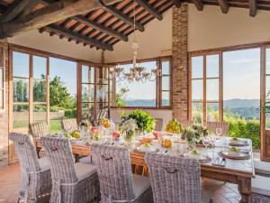 Imagen de la galería de Villa in Tuscany near San Miniato Truffles, en San Miniato