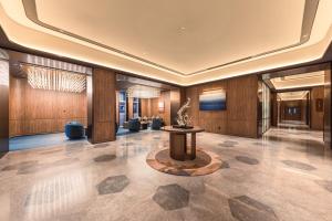 Fuajee või vastuvõtt majutusasutuses Tianjin Station Crystal Orange Hotel
