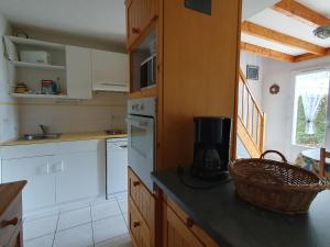 Photo de la galerie de l'établissement Maisonnet à deux pas des commerces et 400m de la plage, La Faute-sur-Mer - FR-1-476-129, à La Faute-sur-Mer