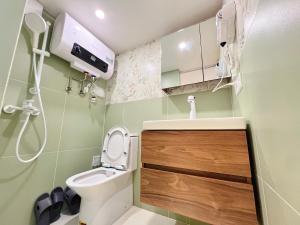 Bagno di 深圳华尔曼欢朋酒店公寓 罗湖水贝珠 宝城店