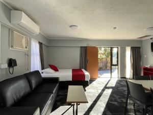 Posezení v ubytování Beetham Park Motel