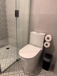 A bathroom at Suite moderna con vista Top de la Catedral
