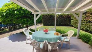 Gallery image of Schieszl Apartments Zamárdi 2 in Zamárdi +12 photos