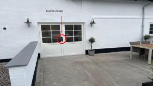 Gambar di galeri bagi Large 1st floor apartment di Kongerslev
