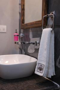 Et badeværelse på Agastya Vilas Resort + 14 billeder