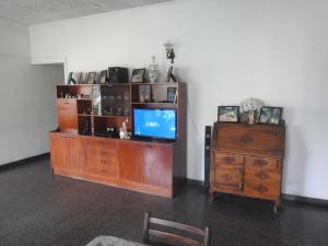 TV a/nebo společenská místnost v ubytování Serenity
