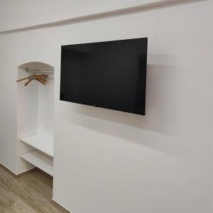 TV/trung tâm giải trí tại FrancyAndCo